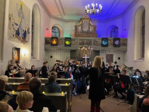 Mehr über den Artikel erfahren Viel Musik zum Jahresende